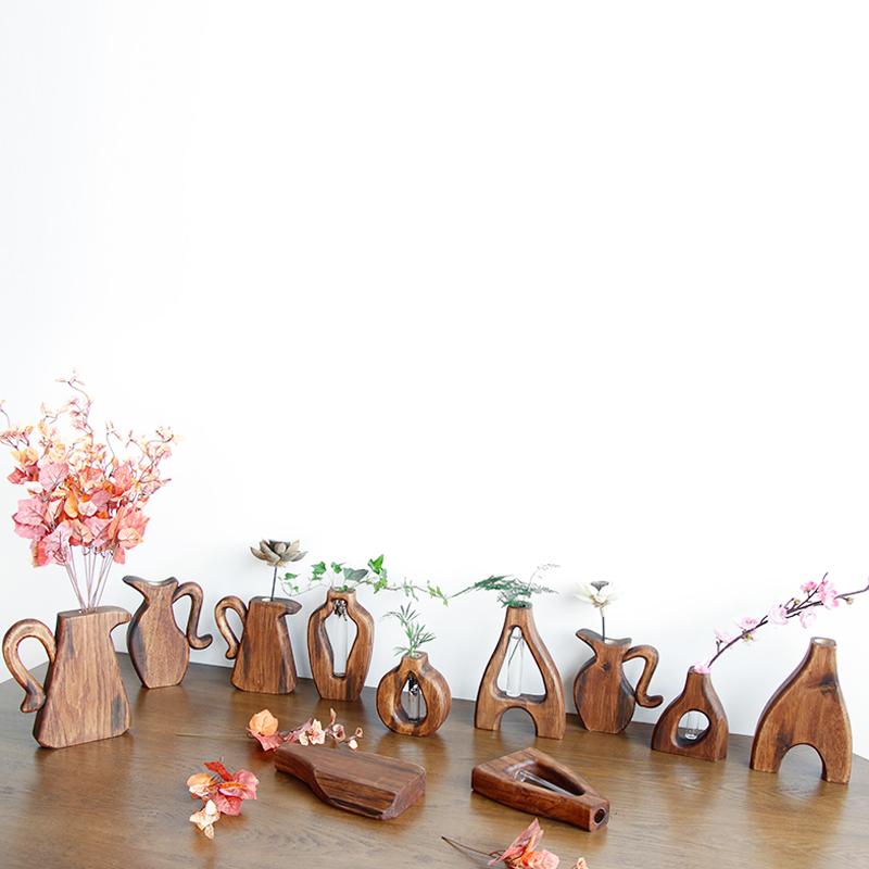 Handgefertigte Vase aus Massivholz, ausgehöhltes Glasröhrchen, Blumenarrangement, Hydrokultur, Holzvase, Topfblumen, Wohnaccessoires