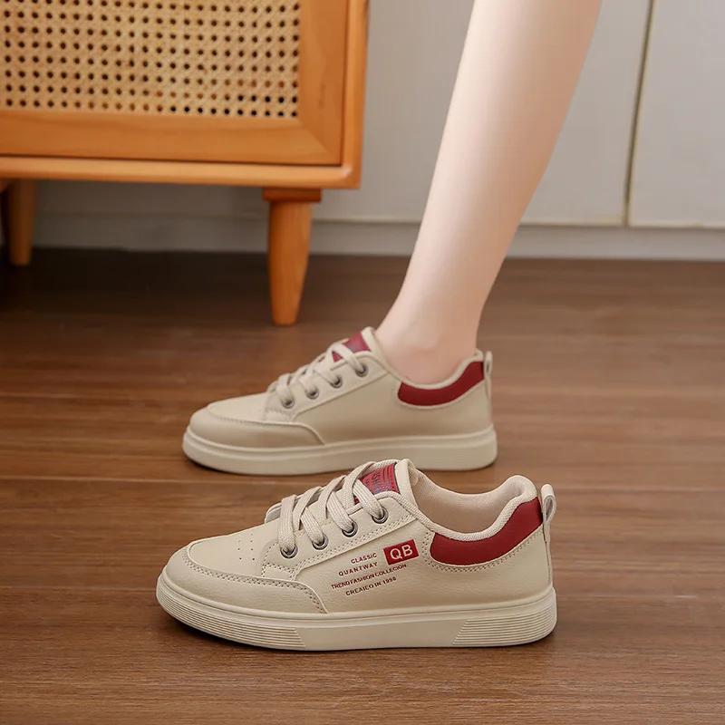 Fashion Women's Shoes Comfortable Anti Slip New Student Casual Sports Shoes Lace Up Outdoor Anti Slip Skateboarding Shoes 2025