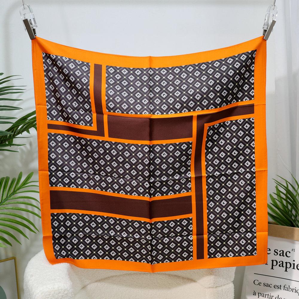 New 100 silk silk scarf women s 68CM square scarf fashion printing heavy twill silk scarf mulberry silk scarf spring 60-80cm