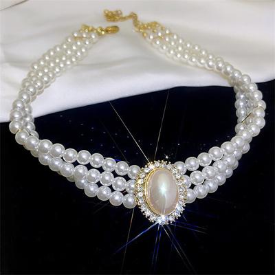 Francouzský retro malý vonný třívrstvý perlový náhrdelník Flash Diamond Pearl Svatební šaty Řetízek klíční kosti pro ženy ke krku