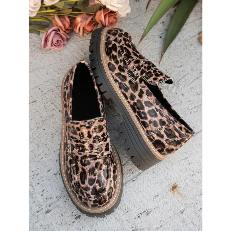 New Style Thick-soled Large-size Leather Belt Buckle Retro Women's Single Shoes