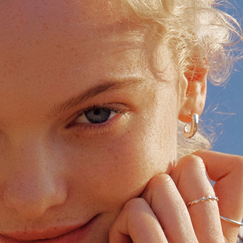 

ACOOPU [925 Silver]Mahina Earrings Gold