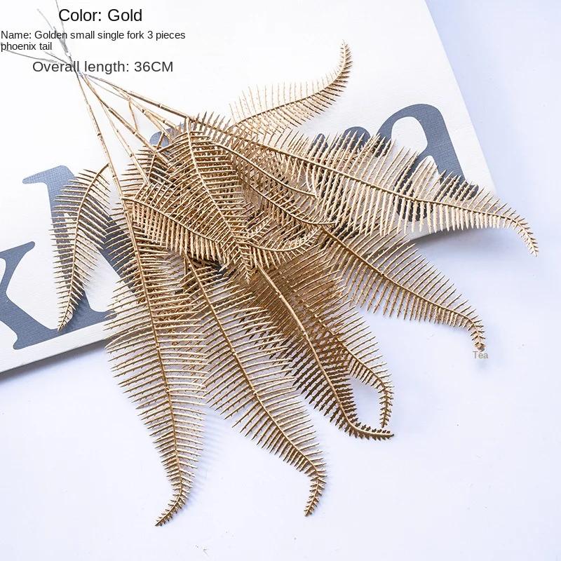 6pcs/set Artificial Flower Gold Christmas Flower New Year Flower Spray Gold Accessories Home Decoration Christmas Fake Flowers