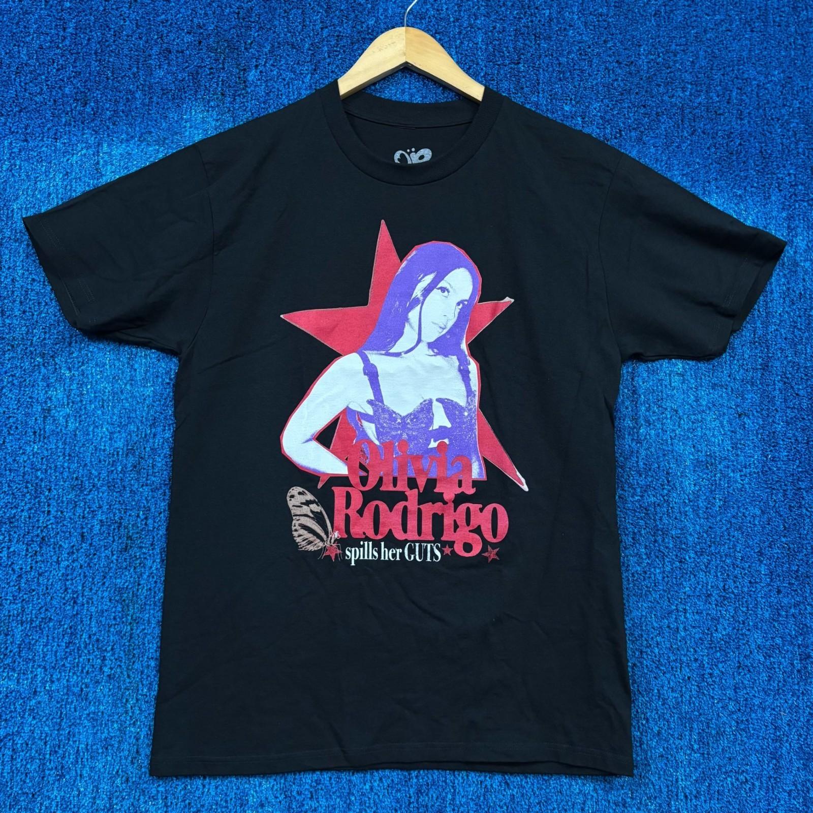 Olivia Rodrigo Spills Her Guts Popstar T-Shirt Size Medium Unisex T-Shirt XXXXL