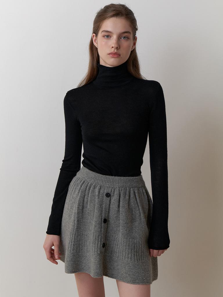 Liel Powdery Turtleneck Knit (Black)