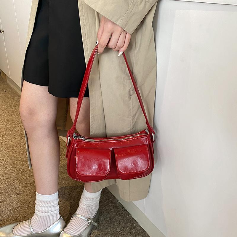 Premium texture simple and versatile single shoulder underarm commuter bag women's 2025 summer new fashion messenger small square bag