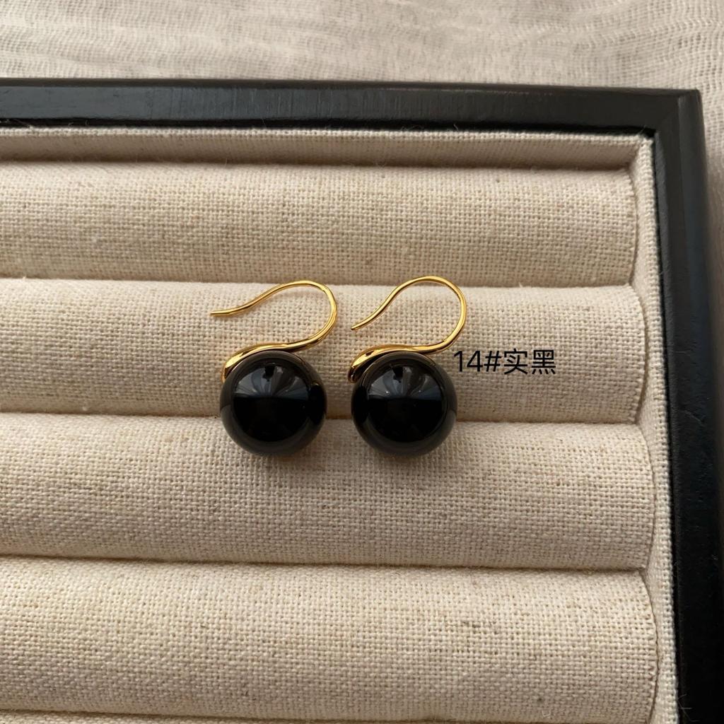 Elegant Light Luxury Pearl Stud Earrings Multi-Color Niche High-End Classic Personalized Commuter Ear Hook Earrings