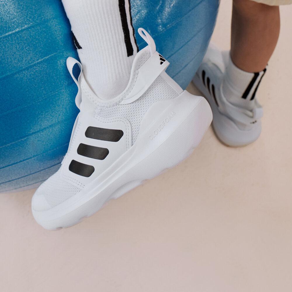 Adidas TENSAURComfort Fabric Breathable Low top Kids Lifestyle Shoes W