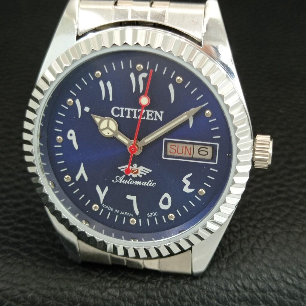 VINTAGE REFURBISHED CITIZEN AUTOMATIC 8200 JAPAN MENS BLUE DIAL WATCH a446869-1