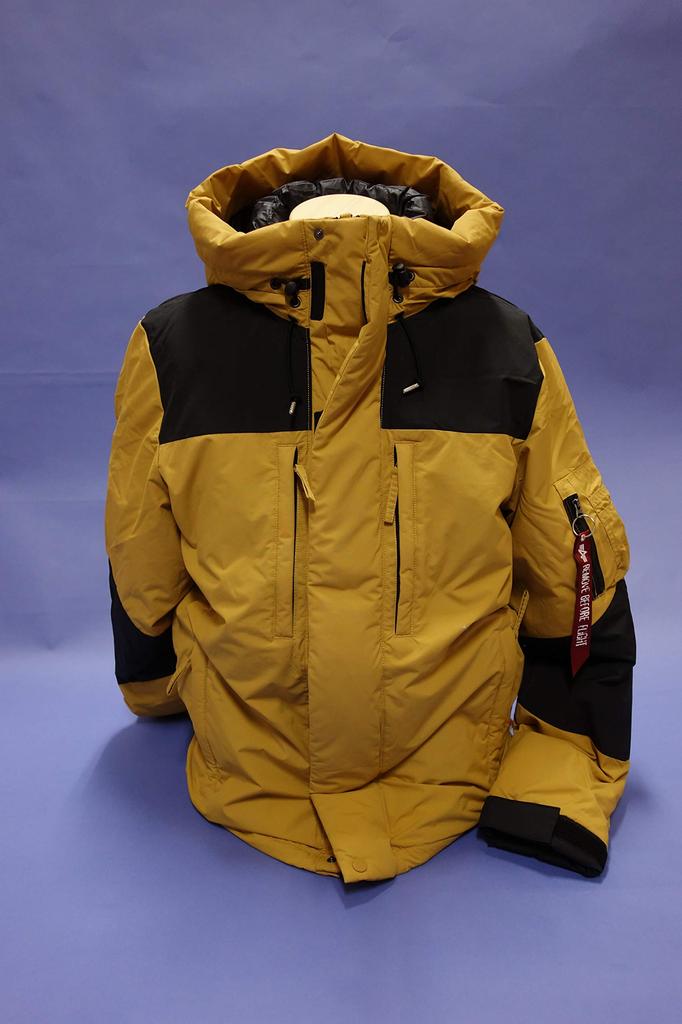 Alpha Industries Avalanche Outerwear TA0645 S V.Yellow