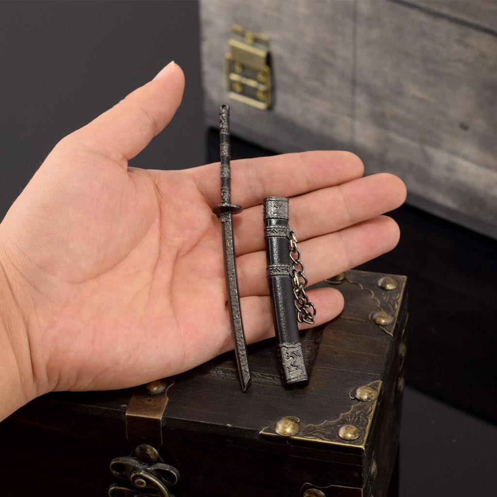 Ancient Green Bamboo Fengyun Sword & Kangxi Saber Set: Unsharpened Collectible with Embroidered Spring Knife, Qin Shi Huang & Goujian Designs.