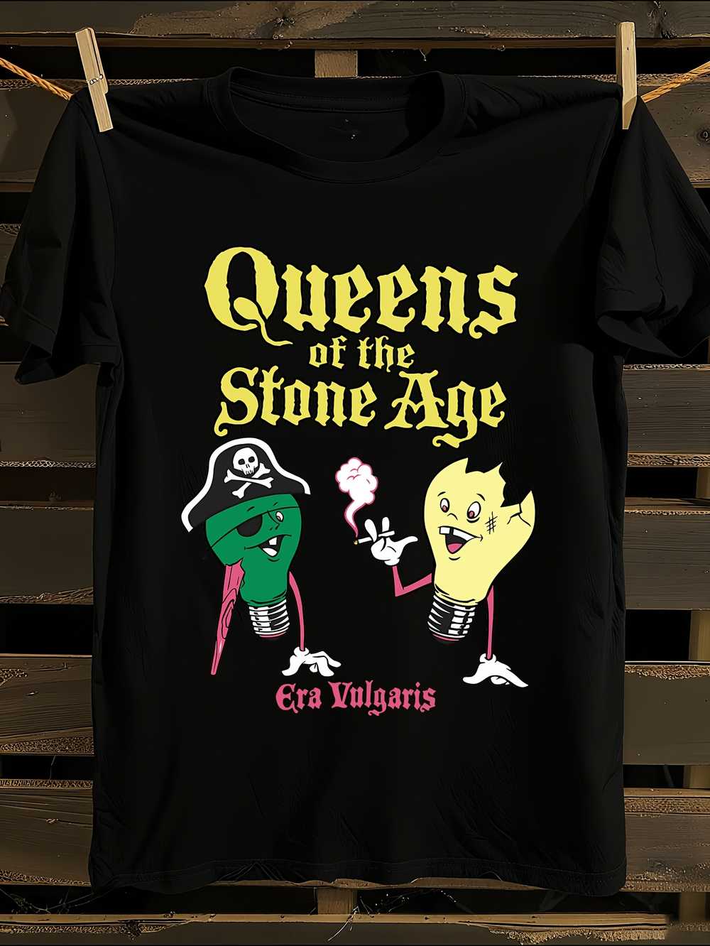 

QUEENS of the STONAGE 2007 Vintage Graphic T-Shirt Mens Tshirt Womens Tshirts with Letters Print Short Sleeves T-Shirt Casual Street Tee Shirt Top XXXXL