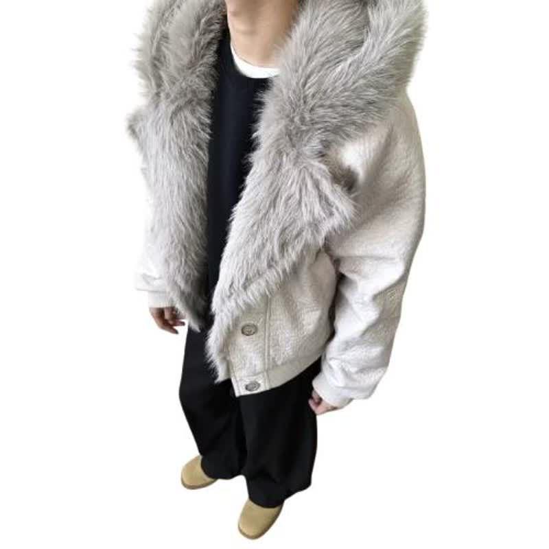 Old Money Style Wolf Constellation Cotton Hooded Jacket: Unisex Winter Outerwear with Velvet, Thick and Loose Fit.