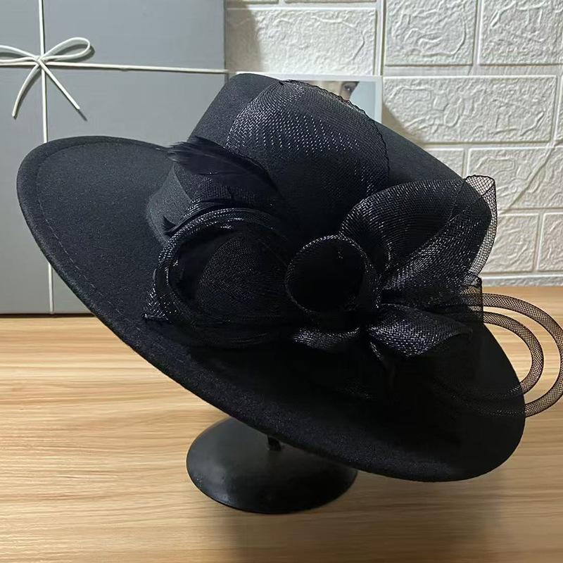 Autumn and winter fashion versatile elegant woolen top hat female British mesh flower top hat female face versatile