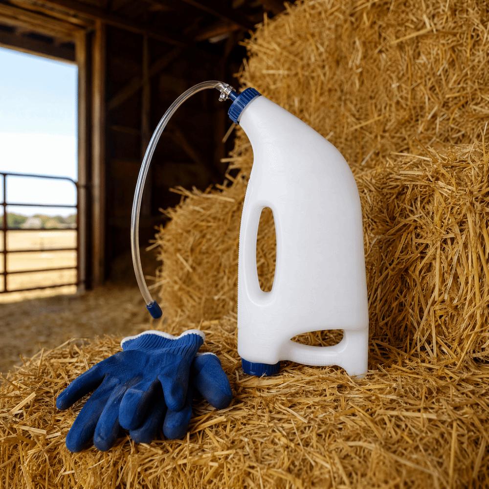 PE Farm Animal Bottle Thickening Handle Milk Feeding Bottle Easy Clean Calf Feeding Bottle Calves