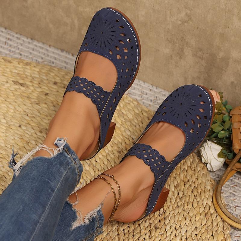 Women's Summer New Large Size Women's Sandals Retro Block Heel Slippers Large Size Cutout Wedge Sandals
