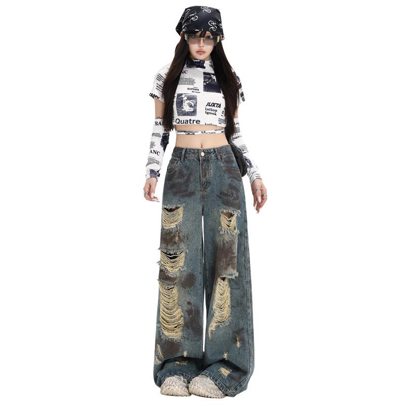 Trendy Graffiti Ripped Wide-Leg Jeans for Women - Autumn Wasteland Style