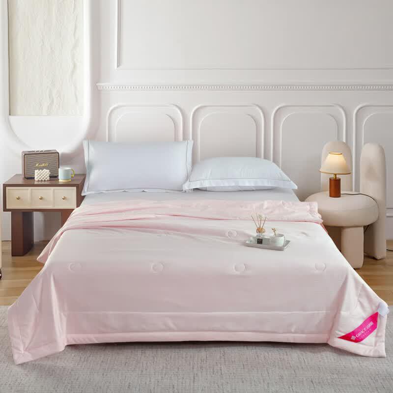 Grace Silk Satin Jacquard All-Season Quilt