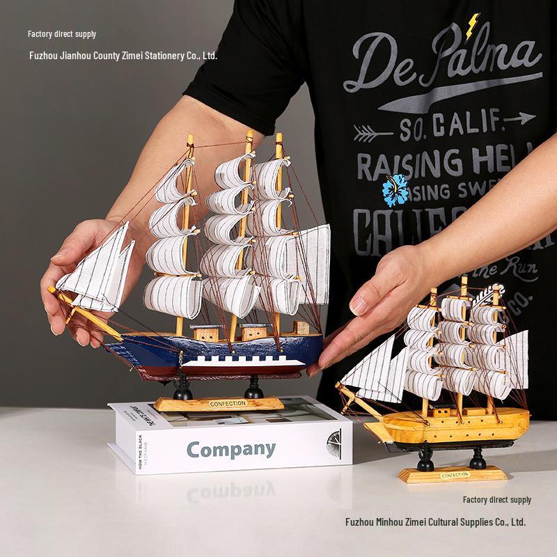 Smooth Sailing Ship Model: Elegant Ornament for Living Room, Wine Cabinet, Bookshelf, or Entryway - Perfect Small Gift