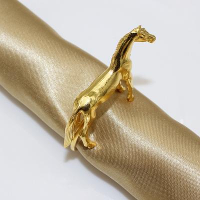 Standing Horse Napkin Ring Metal Horse Shaped Napkin Rings Gold Western Equestrian Napkin Buckle for Christmas Thanksgiving Banquet Party Table