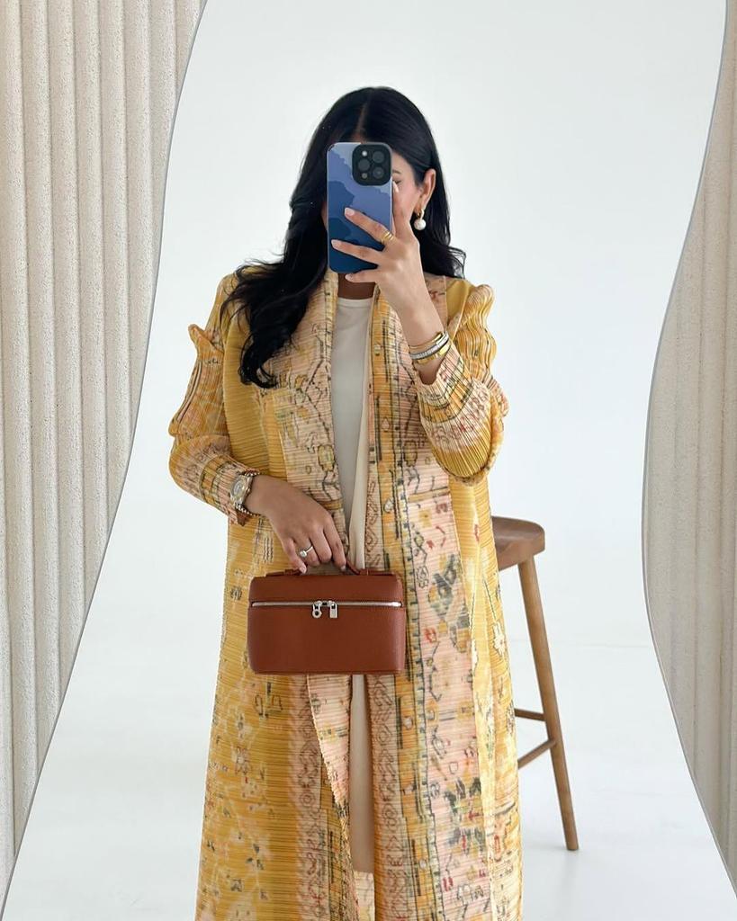 Women's Issey Miyake Pleated Print Cardigan Abaya - Long, Plus Size Arab Robe