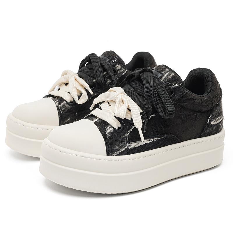 CM invisible inner height increase casual shoes ugly cute big head bread shoes board shoes small couple platform shoes
