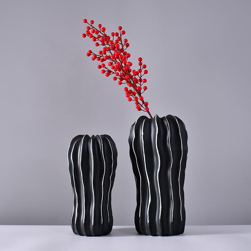 

Black and White Striped Ceramic Vase Handmade Irregular Ornaments Ceramic Handicrafts Flower Vase Home Decoration Accessories