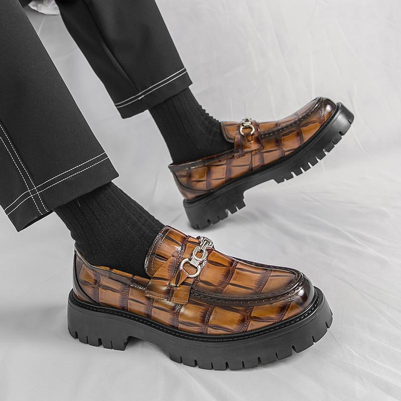 2026 New Men's Casual Leather Loafers Chunky Sole Fashion Business Shoes Like Slip On Shoes for Casual Outdoor Walking Shoes
