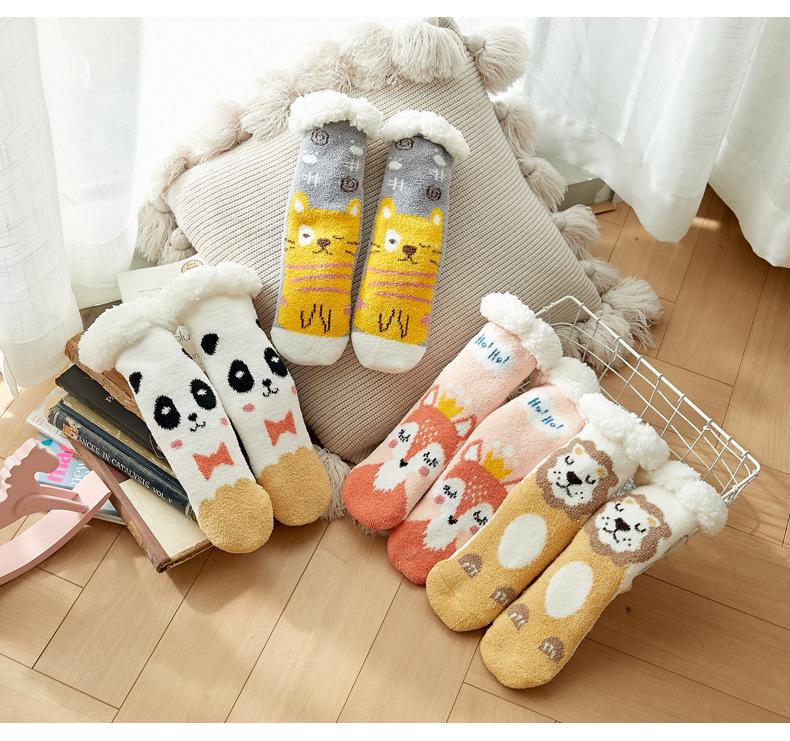 Women's Fleece Christmas Snow Socks - Cozy Floor Slippers for Maternity, Bare Leg Warmth