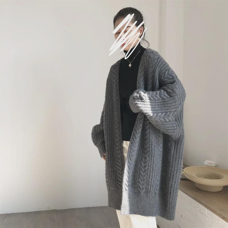 Korean Women's Retro Knitted Long Cardigan - Thick, Loose Fit for Autumn/Winter