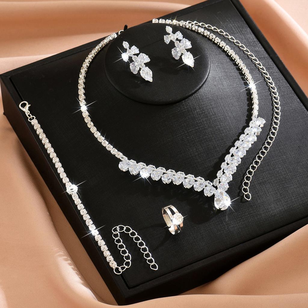 Beautiful Wedding Dress Accessories Dinner Jewelry Exquisite Bridal Water Diamond Jewelry Necklace Earrings Bracelet Set Women