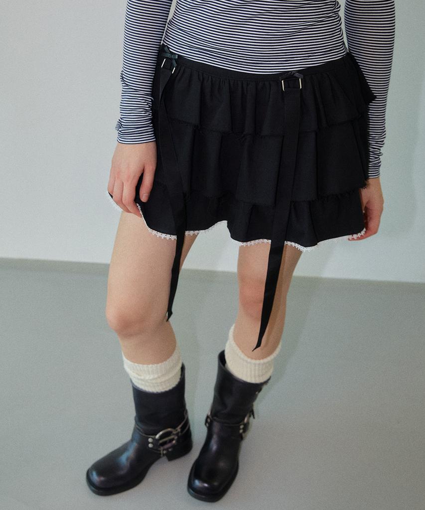 Wove Moment Ruffle Mini Skirt With Strap Tie Black Wbdfsk001Bk