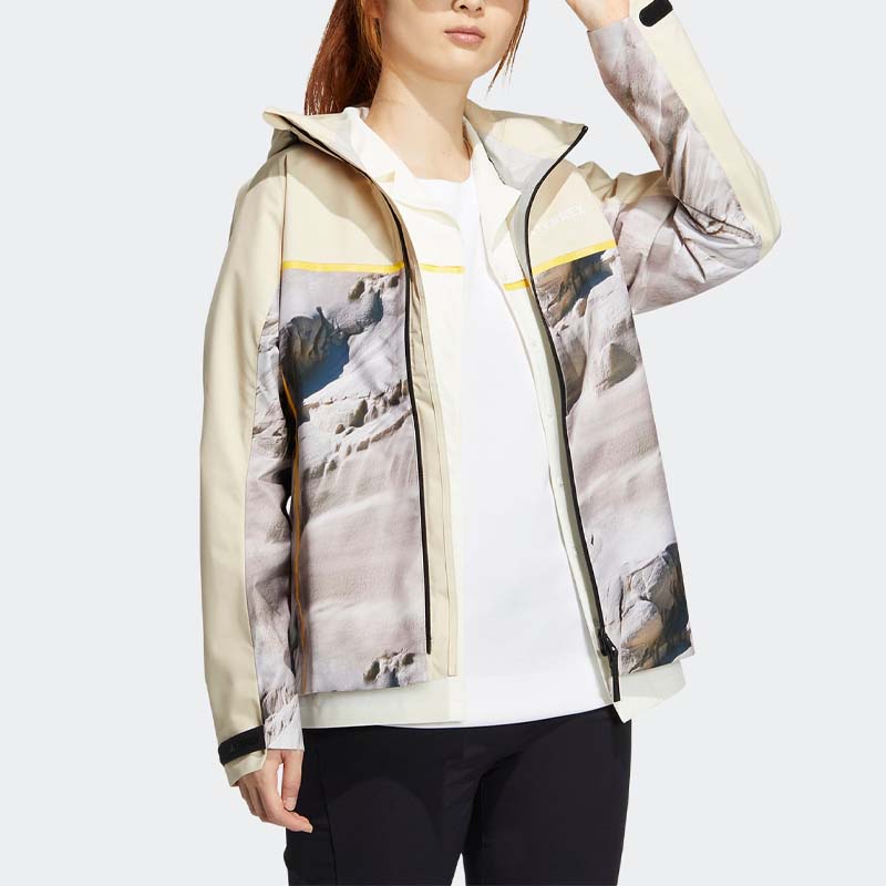adidas Geacă cu Glugă Outdoor National Geographic Femei Îmbrăcăminte Exterioară Galben IC1992