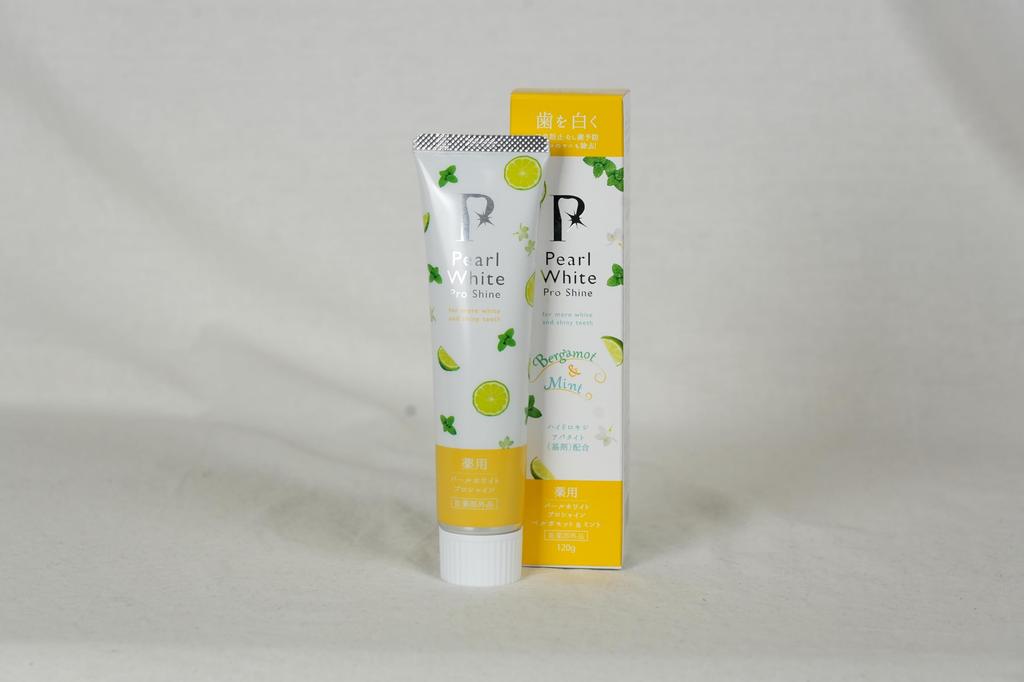 Medicinal Pearl White Proshine Bergamot & Mint 120g