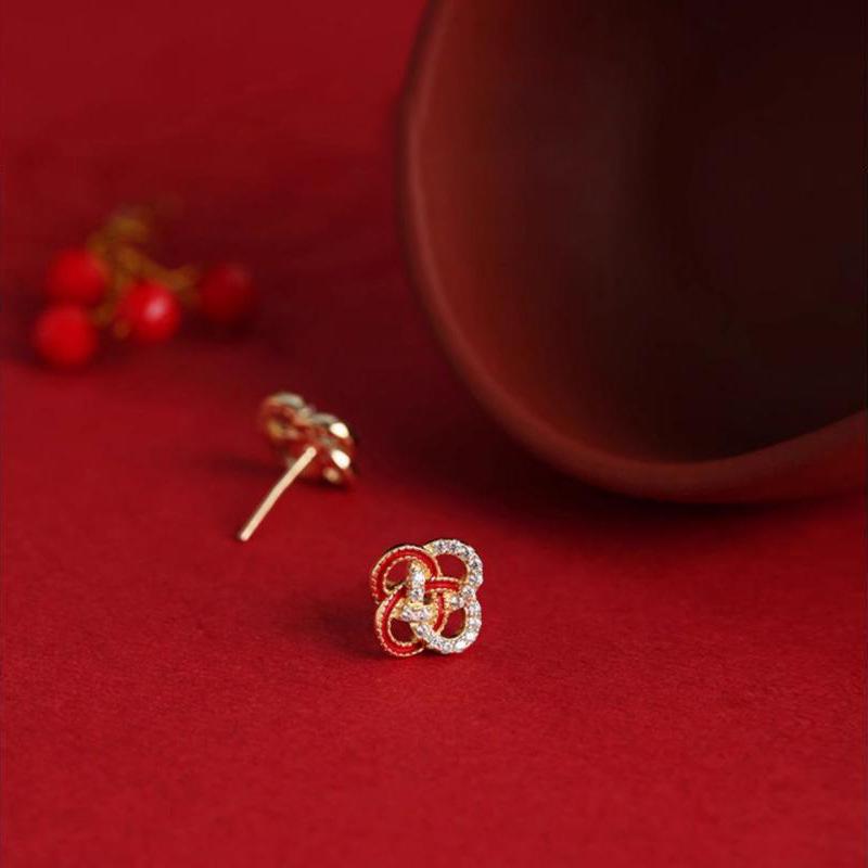Cercei Stud cu Nod Chinezesc și Strass Roșu - Stil Antic Binecuvântare de Anul Nou, Design Mic și Versatil Rafinat