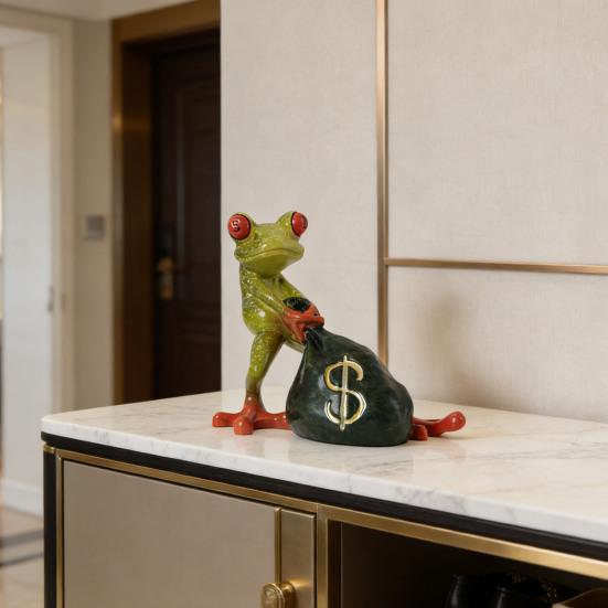 Frog Money Bag Statue Small Resin Frog Sculpture Desk Lucky Frog Ornament for Garden Home Office Workplace Decor