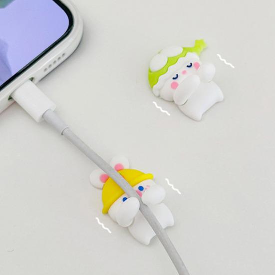 2Pcs Silicone Cable Organizers Multipurpose Wire Management Clips Cute Animal Design Adhesive Cord Holders