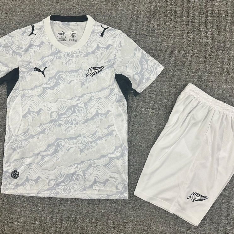 New Zealand 2026 Matching Family Football Kits
