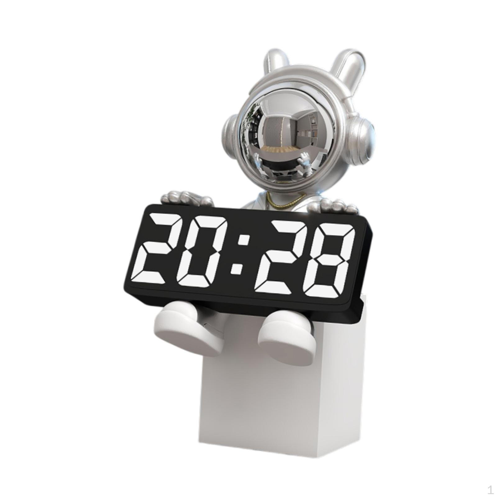 

Цифровой будильник-астронавт для детской комнаты и настольного использования серебряный