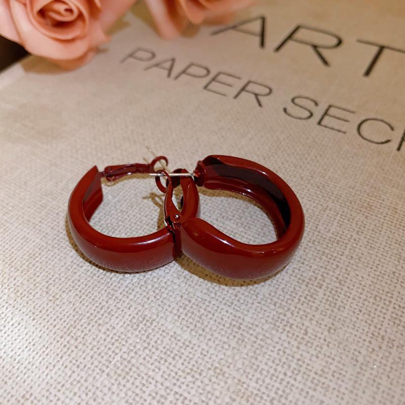 2024 Exquisite High-End Retro Silver Needle Red Heart Flower Earrings for Women