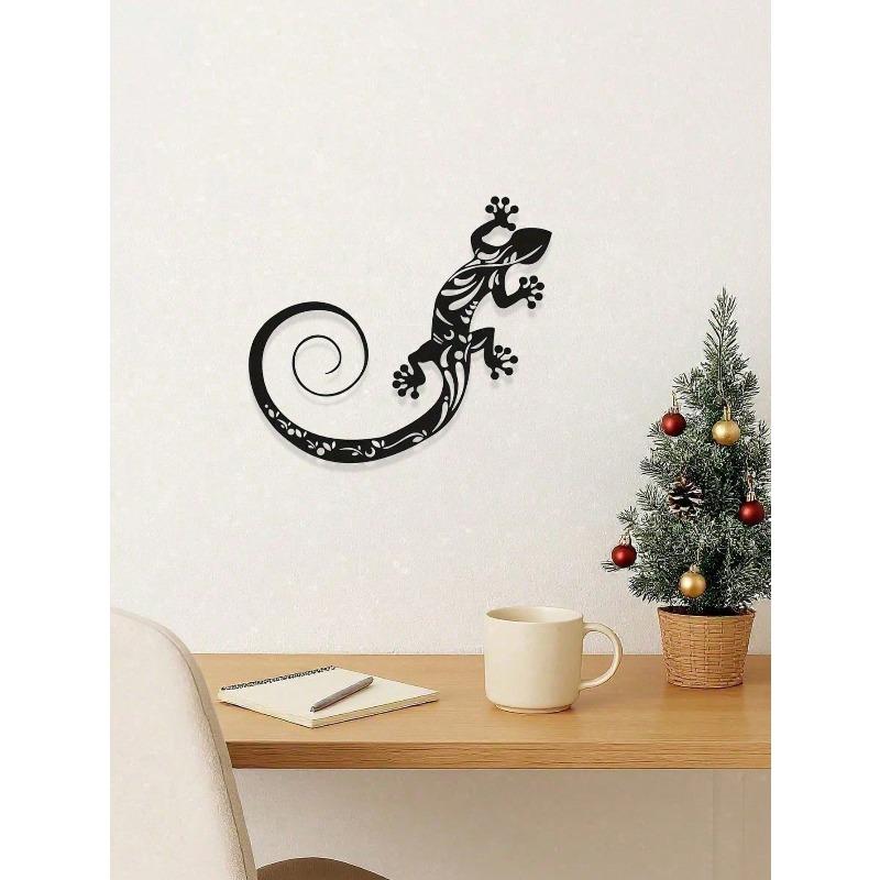Hand Forged Metal Gecko Wall Art Sculpture Modern Geometric Lizard Decor Vibrant Reptile Gift for Home Office Outdoor Boho Tropical Housewarming