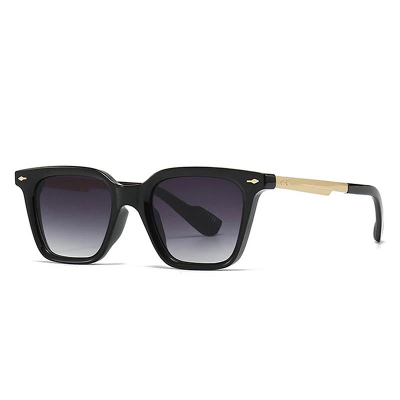 SHAUNA Fashion Square Women Luxury Rivets Sunglasses Retro Gradient Shades UV400 Men Trending Sun Glasses
