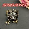 Vintage Ring With A Light Luxury High-end Feel Textured Alloy Heavy Industry Inlaid Zircon Style Palace Niche
