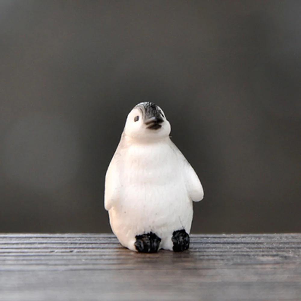 Handmade Office Penguin Craft Seal Model Fairy Garden Ornament Winter Figurine Micro Landscape Miniature