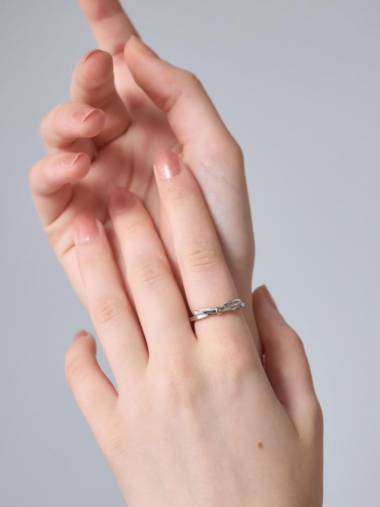 Ete Fantou Jewelry Ribbon Size Ring, 11, Platinum, 810355-810356