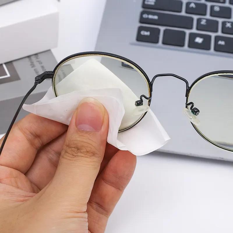 300Pcs Lens Cleaning Wet Paper Disposable Glasses Anti Fog Misting Dust Remover Wipes Sunglasses Phone Screen Cleaner