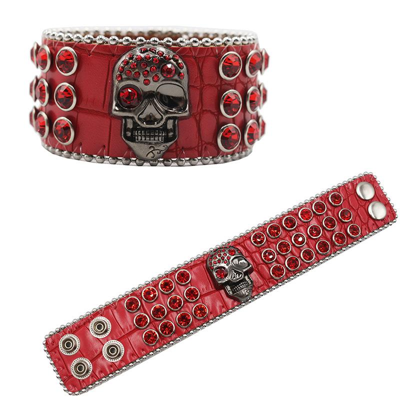 Hip-hop Punk Skull Buckle Rhinestone Bracelet Design European and American Popular Diamond-encrusted PU Leather Bracelet
