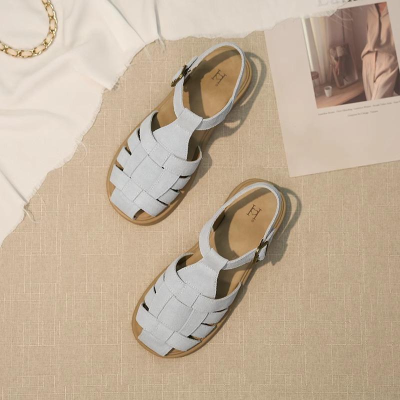 Roman Sandals Women's 2025 Summer Breathable Leather Outer Wear Retro Hollow Flat Bottom Not Tired Feet with Skirt Beach Shoes