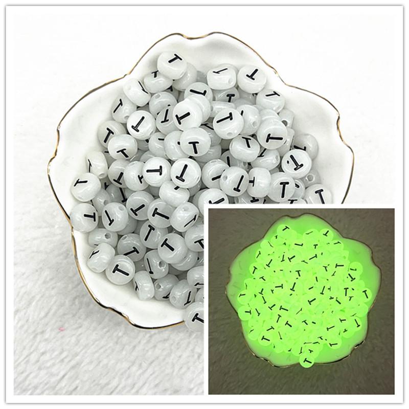100 Stück 7x4mm A-Z Leuchtende Perlen Buchstabenperlen Acryl Abstandshalter Perlen Für Schmuckherstellung DIY Anhänger Armband