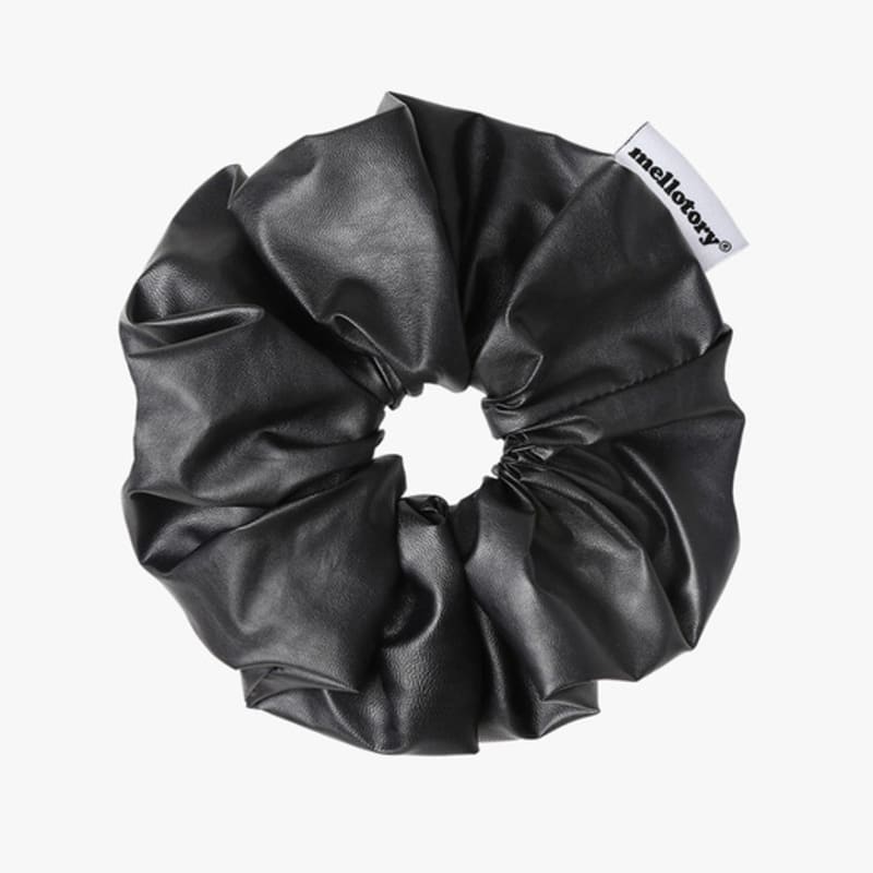 Mellotory Vegan Leather Scrunchie (black)